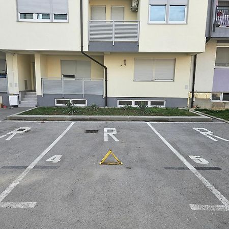 Stan Na Dan Mici Apartment Brcko Luaran gambar